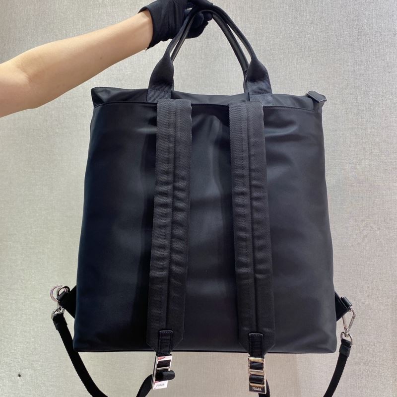 Pra*a backpacks